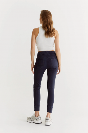 c.o.j. denim  SLIM COLOURED JOG PANTS NAVY bestel je online bij www.detojeans.nl/