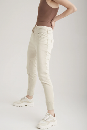 c.o.j. denim SLIM COLOURED JOG PANTS SAND bestel je online bij www.detojeans.nl/ c.o.j. denim SLIM COLOURED JOG PANTS SAND bestel je online bij www.detojeans.nl/