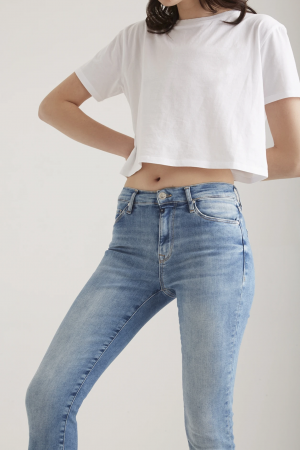 c.o.j. denim  High Waist Super Skinny Fringed Blue Fringe bestel je online bij www.detojeans.nl/ c.o.j. denim  High Waist Super Skinny Fringed Blue Fringe bestel je online bij www.detojeans.nl/